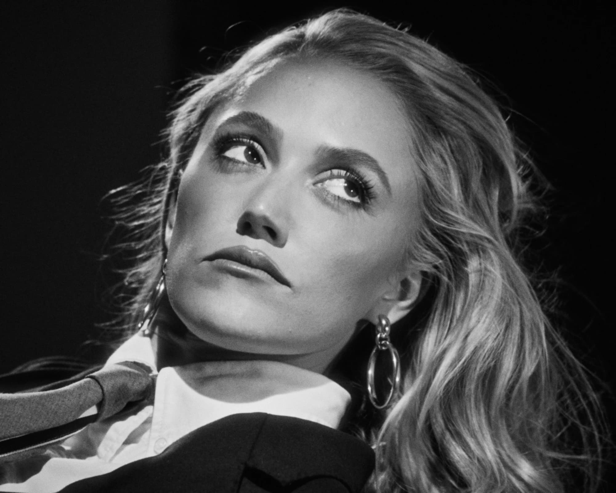 Maika Monroe x Flaunt 16